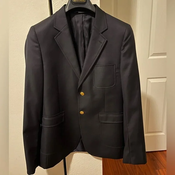 Brooks Brothers Navy Blazer with Gold Buttons. Loro Piana Fabric - Picture 1 of 5